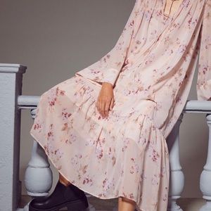 H&M Long gently flared dress in airy chiffon size M